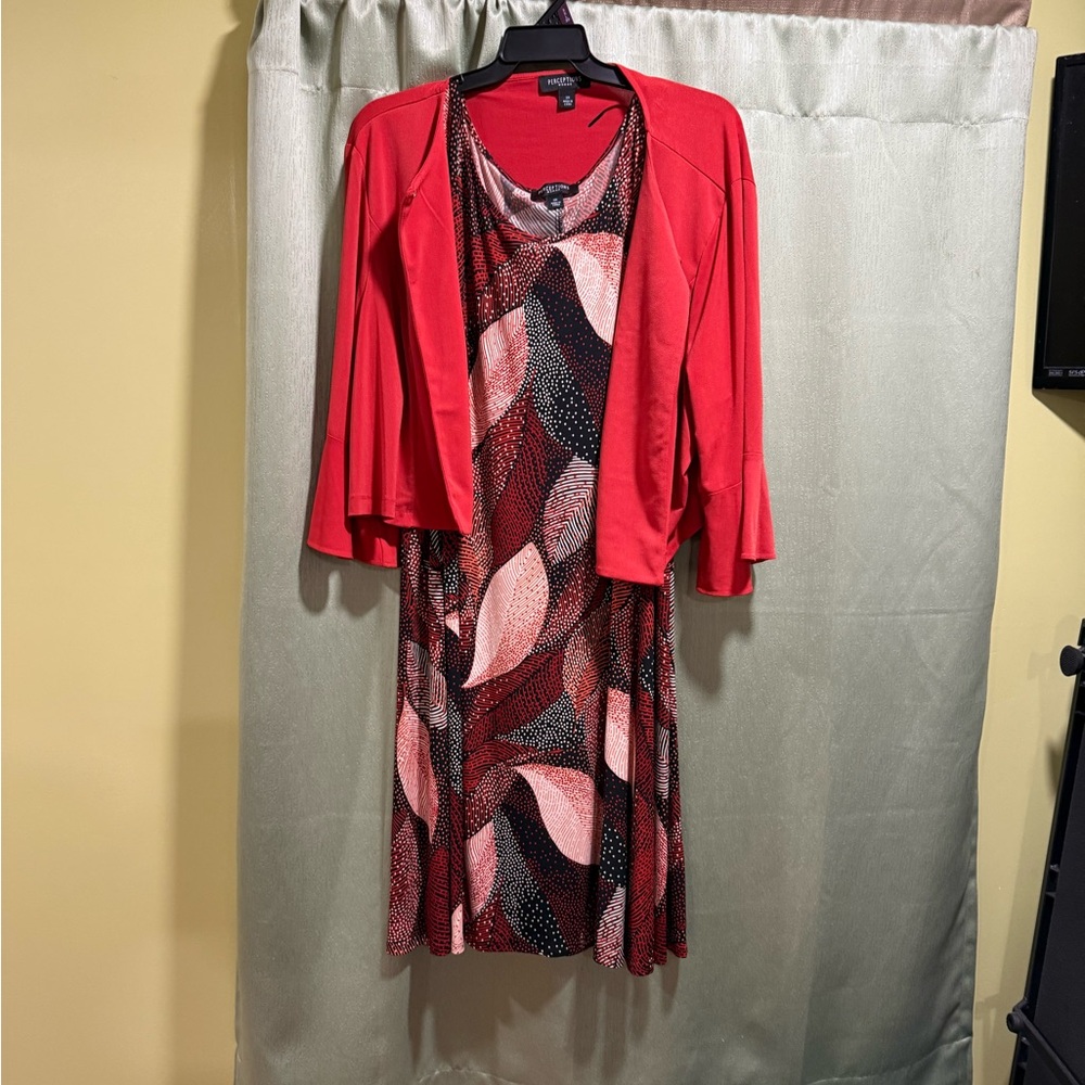 Red Patterned Dress with Jacket - Picture 4 of 16